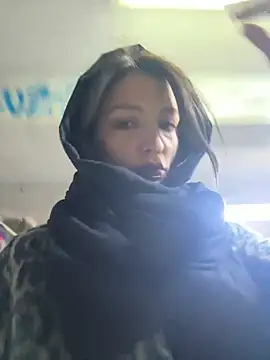 BabeRainbow online show from 02.26.25