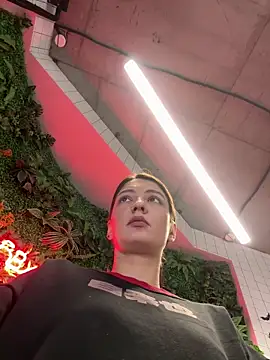 BabeRainbow online show from 03.02.25