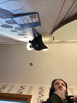 BabeRainbow online show from 10.18.25