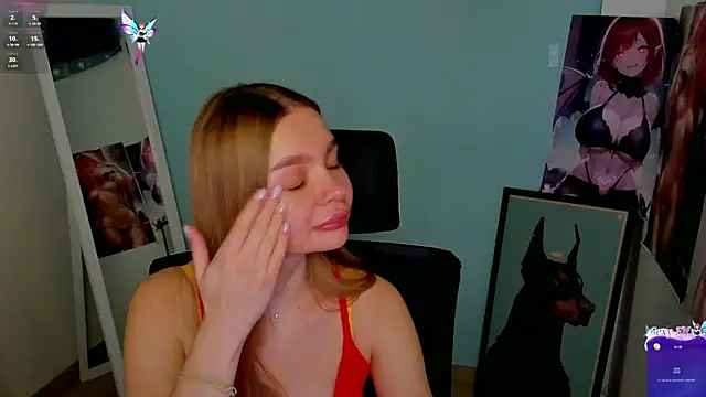 Snapshot of Molly_sweetie chatting on 12.06.24 Molly sweetie online show from 12.06.24