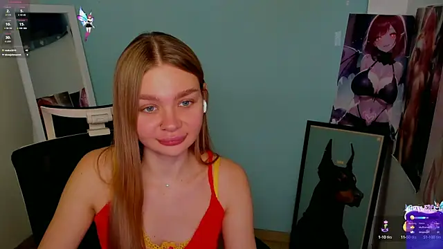 Snapshot of Molly_sweetie chatting on 12.06.24 Molly sweetie online show from 12.06.24