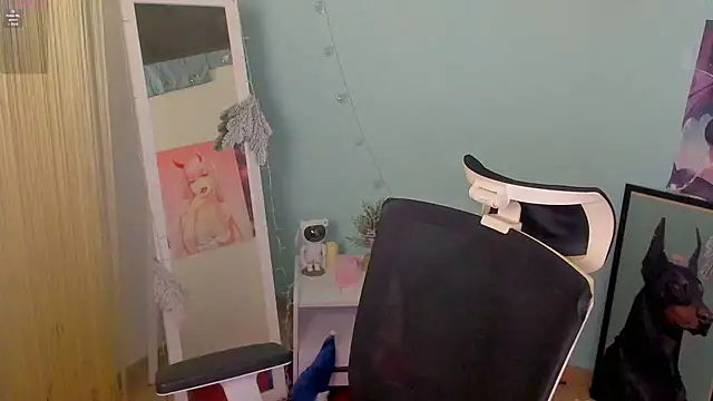Snapshot of Molly_sweetie chatting on 01.21.25 Molly sweetie online show from 01.21.25