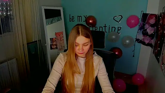 Snapshot of Molly_sweetie chatting on 02.13.25 Molly sweetie online show from 02.13.25