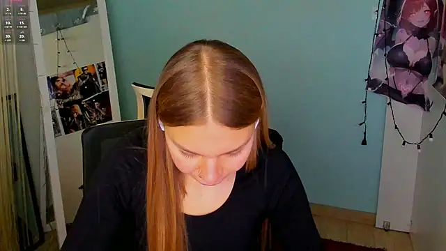 Snapshot of Molly_sweetie chatting on 03.23.25 Molly sweetie online show from 03.23.25
