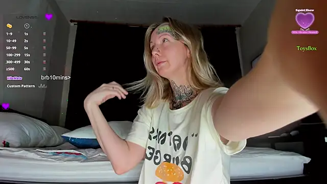 HunnyWifey online show from 03.30.26