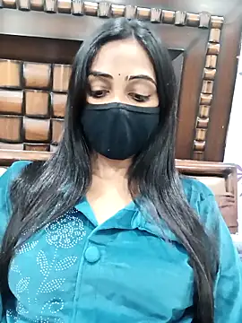 Yours-Bebo online show from 11.23.25