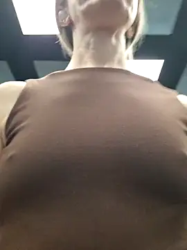 Miss    Mia  online show from 01.16.26