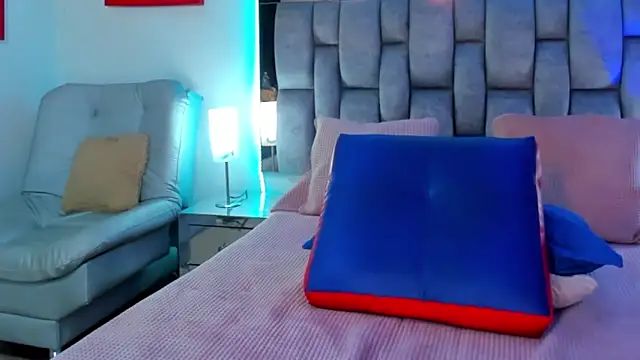 Abbye blue01 online show from 12.03.24