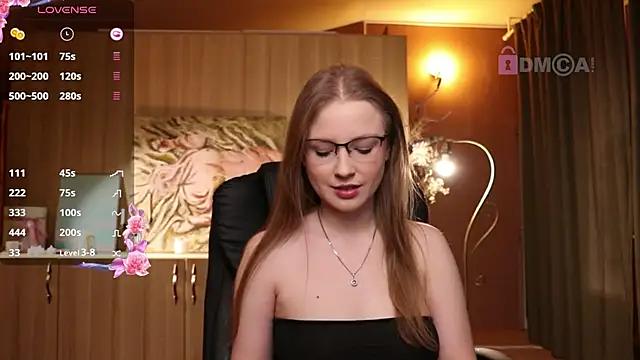 Snapshot of steffania- chatting on 02.26.25 steffania- online show from 02.26.25