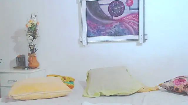 SoniaGresson online show from 12.02.25