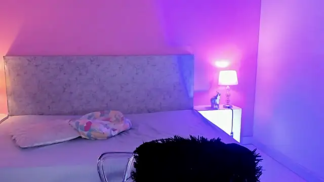 BlakmillerrGilson online show from 10.11.25