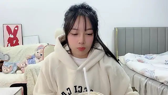 Snapshot of stellar-BB chatting on 02.04.25 stellar-BB online show from 02.04.25