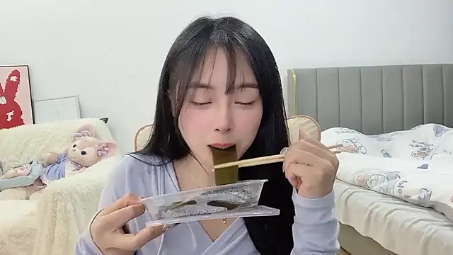 Snapshot of stellar-BB chatting on 03.09.25 stellar-BB online show from 03.09.25
