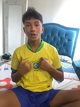 Leonarrrd 01 online show from 09.23.25