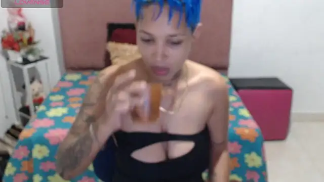 Dirty Zoe online show from 05.22.26
