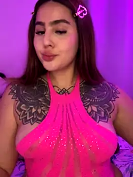 ValerieHilton online show from 12.14.25