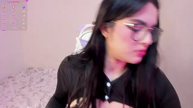 Snapshot of Anastasia1213 chatting on 02.14.26 Anastasia1213 online show from 02.14.26