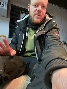 Snapshot of pietpietersen chatting on 01.13.25 pietpietersen online show from 01.13.25