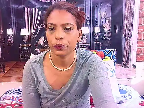 Snapshot of IndianSexyAss chatting on 04.28.26 IndianSexyAss online show from 04.28.26