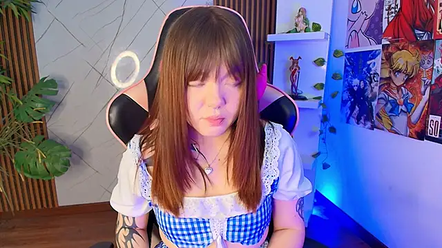 Snapshot of Fluffy_Bubble21 chatting on 09.26.25 Fluffy Bubble21 online show from 09.26.25