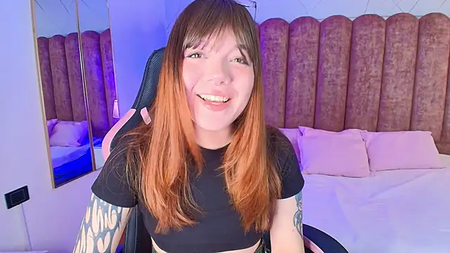 Fluffy Bubble21 online show from 03.06.26