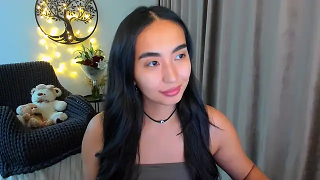 worldofkim online show from 02.18.26