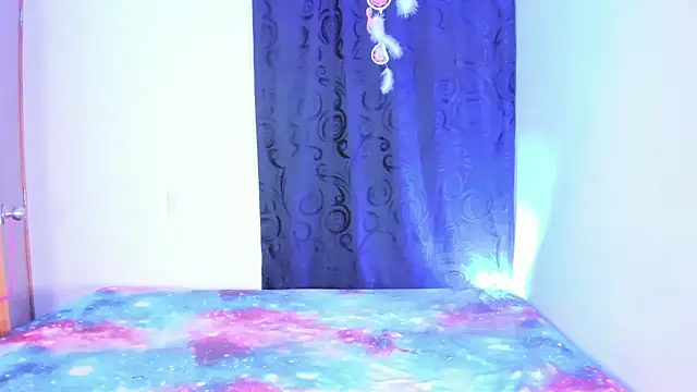 AmyStevenss online show from 09.18.25