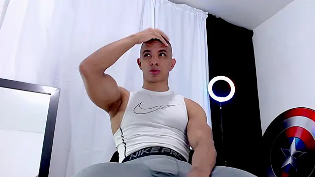 Antonywebb94 online show from 05.17.26
