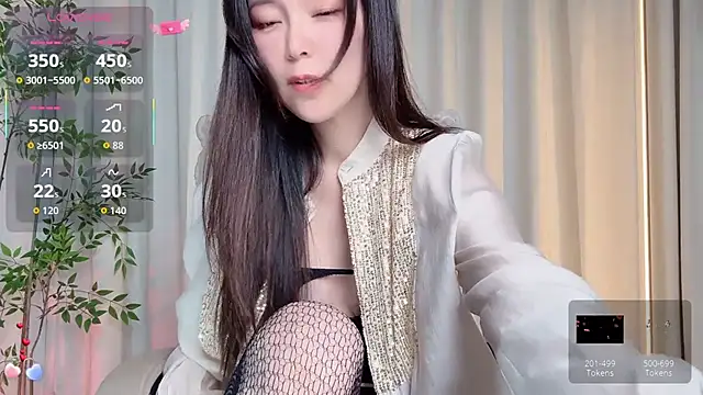 Ada-xixi online show from 11.11.25