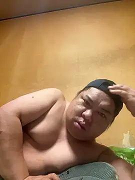 Snapshot of punk0805 chatting on 09.28.25 punk0805 online show from 09.28.25