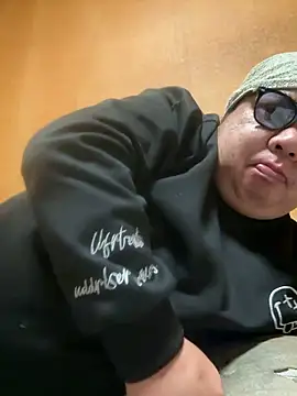 Snapshot of punk0805 chatting on 02.03.26 punk0805 online show from 02.03.26