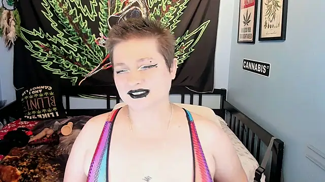 Snapshot of Chloenightmare chatting on 11.07.25 Chloenightmare online show from 11.07.25