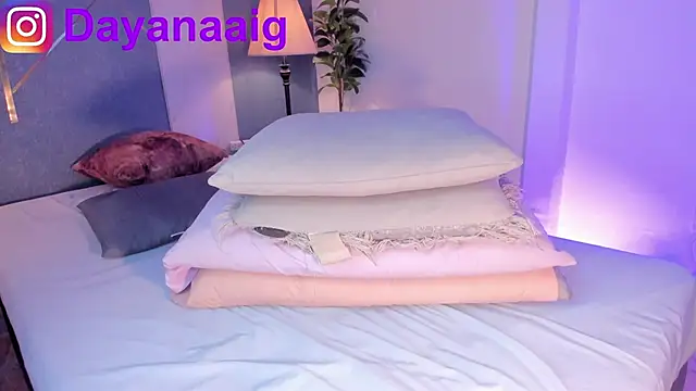 Snapshot of Voluptupus-girl chatting on 02.11.26 Voluptupus-girl online show from 02.11.26