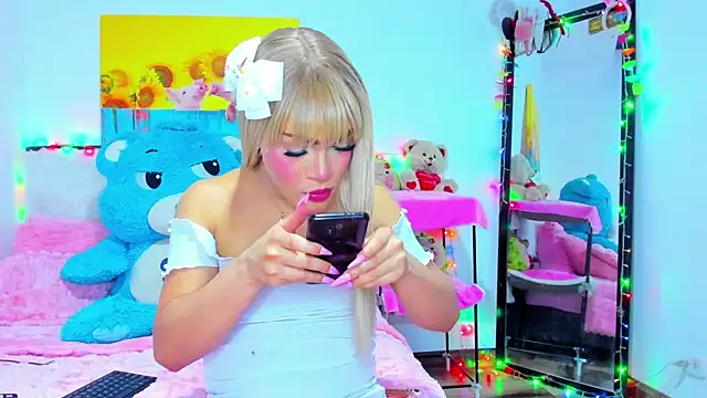 Candy Candy   online show from 01.06.26