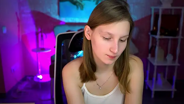 EllaHorton online show from 03.01.26