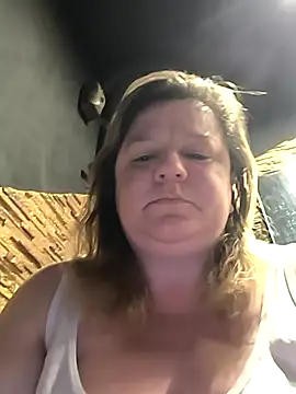 Snapshot of jusichka chatting on 03.25.26 jusichka online show from 03.25.26