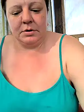 Snapshot of jusichka chatting on 04.01.26 jusichka online show from 04.01.26