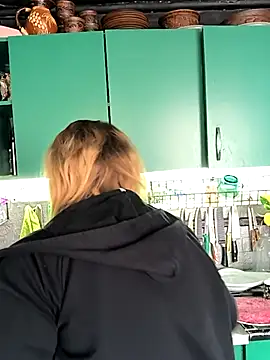 Snapshot of jusichka chatting on 04.07.26 jusichka online show from 04.07.26