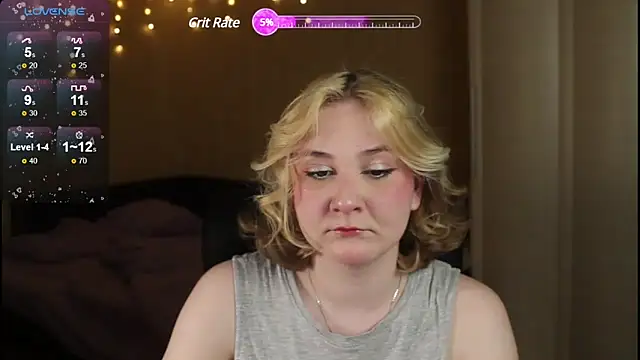 Snapshot of sensual_girrrl chatting on 03.04.25 sensual girrrl online show from 03.04.25