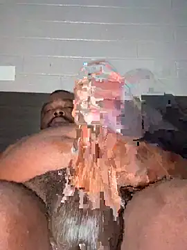 Snapshot of BBWLover8612 chatting on 03.05.26 BBWLover8612 online show from 03.05.26