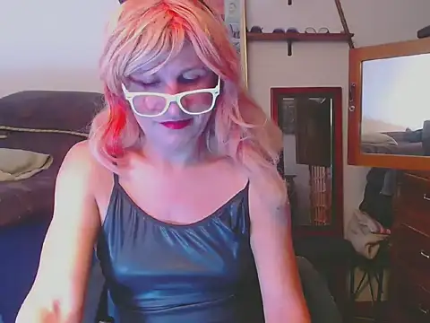 LorenJade online show from 05.16.26