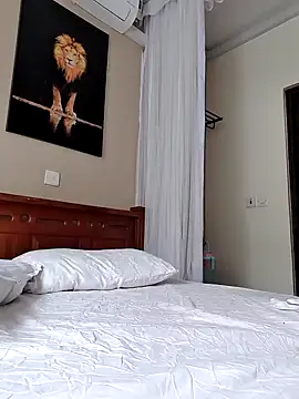 Snapshot of Sexy-Aljan chatting on 12.24.24 Sexy-Aljan online show from 12.24.24