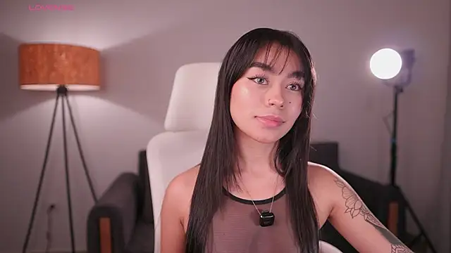 GigiLee  online show from 06.08.26