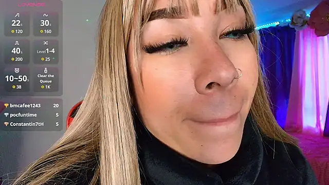 leahtemptation3 online show from 02.26.25