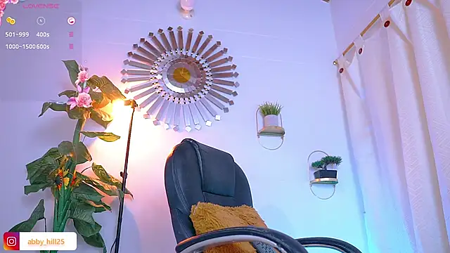 abbyhill27 online show from 02.19.25