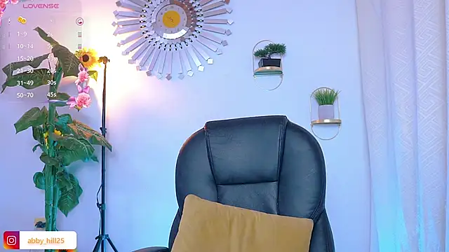 abbyhill27 online show from 03.14.25