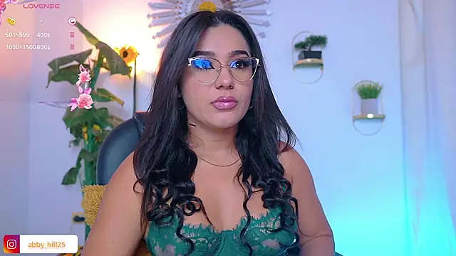 abbyhill27 online show from 03.20.25