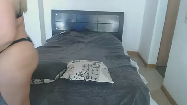 sexy girls1 online show from 02.06.26