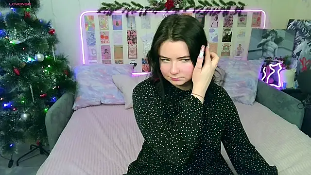 Snapshot of ss-katekisa-ss chatting on 12.25.24 ss-katekisa-ss online show from 12.25.24