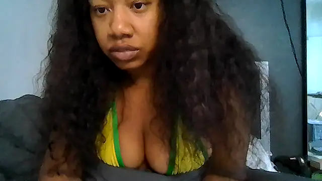 Snapshot of goddessdaisysky chatting on 06.02.26 goddessdaisysky online show from 06.02.26